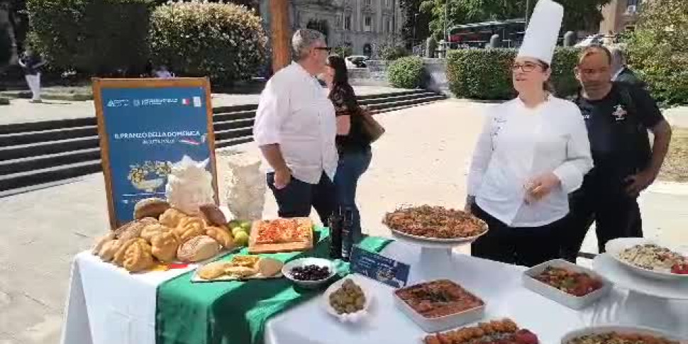 "Il pranzo della domenica", a Messina si celebra la cucina italiana