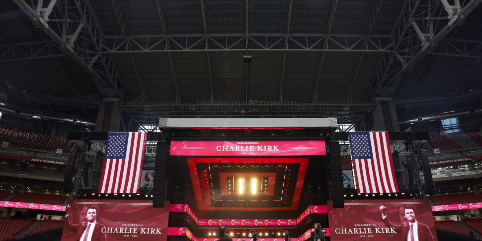 Più di 200 mila persone attese ai funerali di Charlie Kirk in Arizona