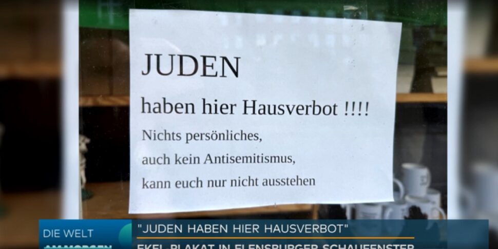 vietato l accesso agli ebrei cartello shock in un negozio di flensburg inchiesta in germania per istigazione all odio