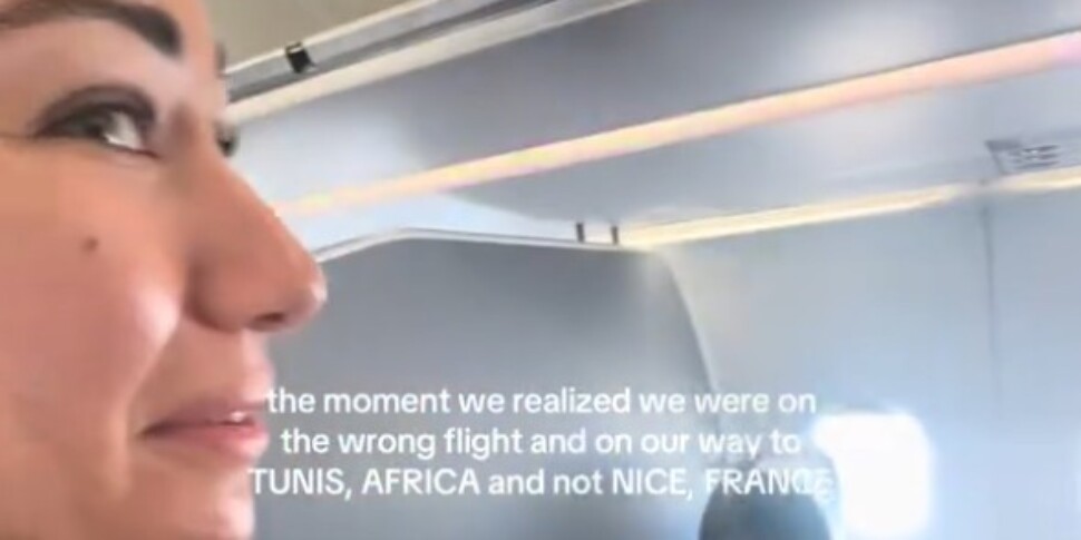 “Abbiamo detto ‘To Nice’, hanno capito Tunisi”: due turiste americane sbagliano volo e atterrano in Africa
