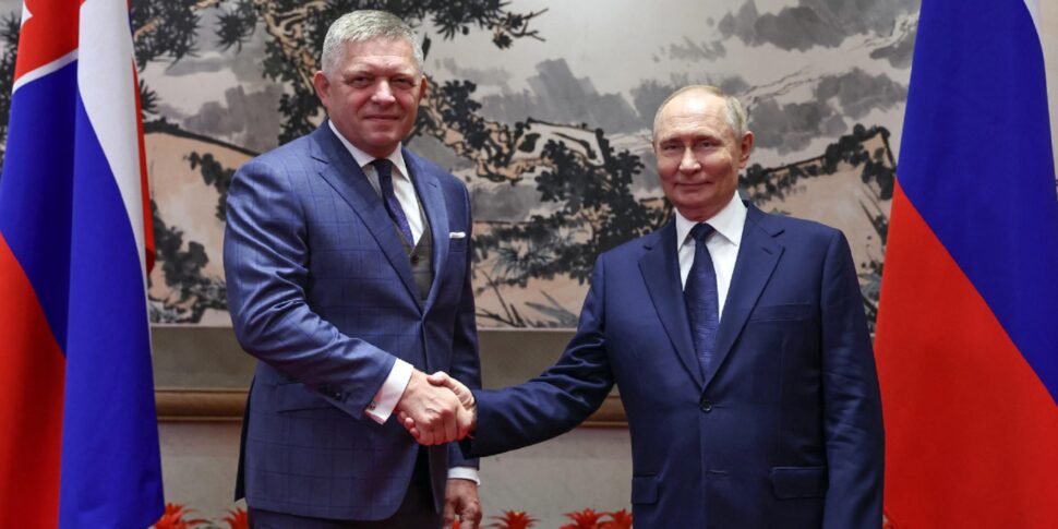Putin vede Robert Fico a Pechino: "Mai detto no all’Ucraina nell Putin vede Robert Fico a Pechino: "Mai detto no all’Ucraina nell