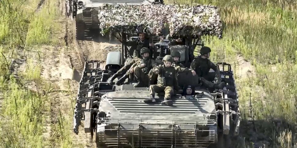 Putin: "Oltre 700.000 soldati russi al fronte in Ucraina" Putin: "Oltre 700.000 soldati russi al fronte in Ucraina"