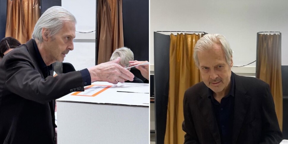 Vittorio Sgarbi riappare in pubblico per il voto nelle Marche: "Io incapace? Niente di più falso"