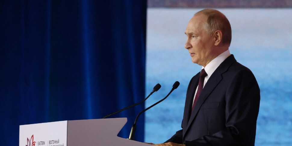 Putin avverte: prenderemo di mira le truppe dei "volenterosi" se saranno dispiegate in Ucraina Putin avverte: prenderemo di mira le truppe dei "volenterosi" se saranno dispiegate in Ucraina
