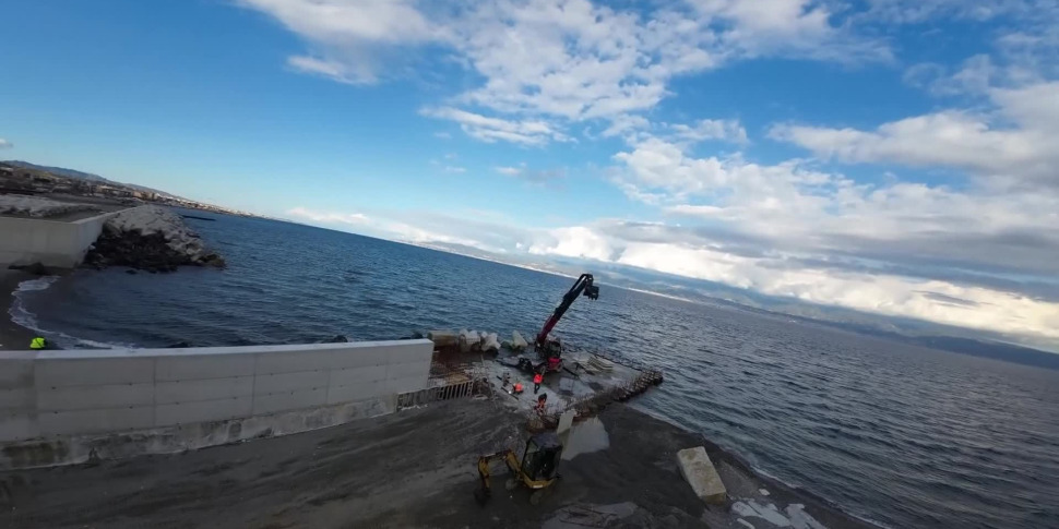 Porto di Tremestieri, non si lavora alla diga: il commissario Di Sarcina convoca un vertice straordinario