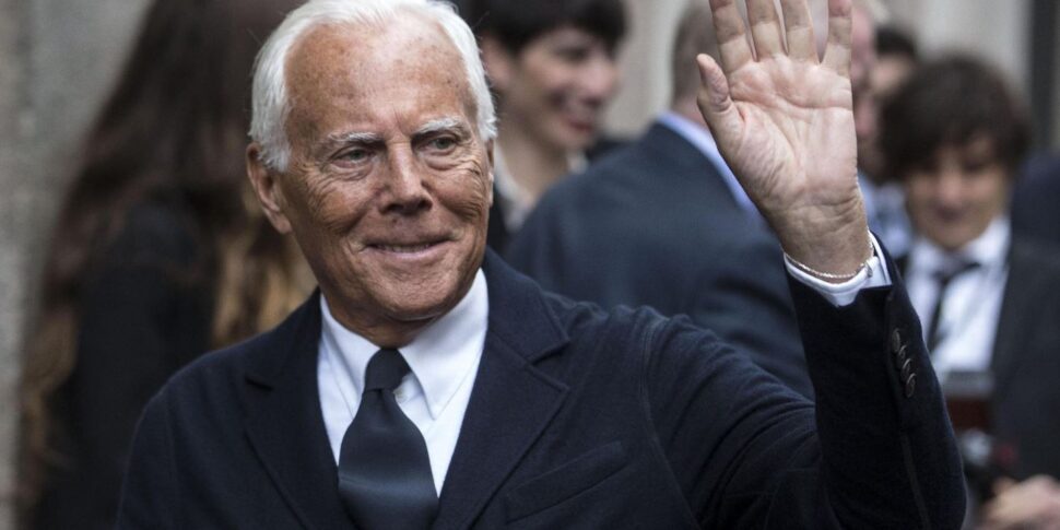 Giorgio Armani, il Signore dell’eleganza che ha vestito il mondo (e l’Italia intera) Giorgio Armani, il Signore dell’eleganza che ha vestito il mondo (e l’Italia intera)