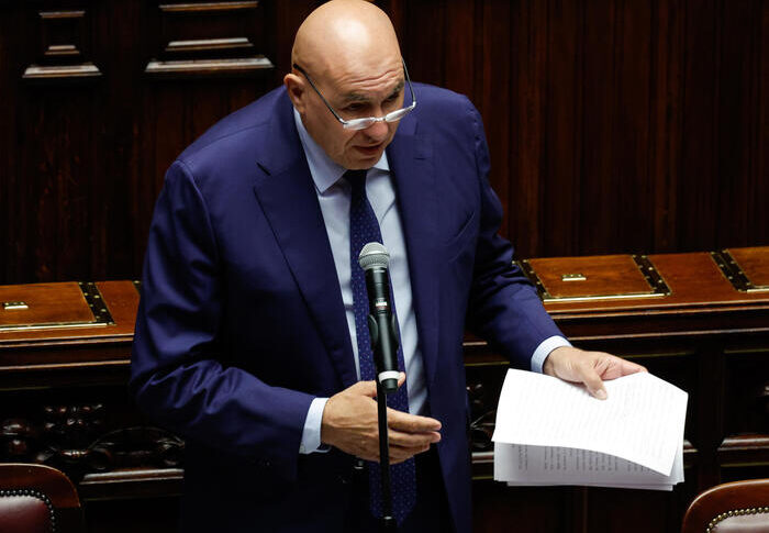 Crosetto sulla Flotilla: "Era necessario rischiare vite? Non possiamo garantire la sicurezza fuori dalle acque internazionali"