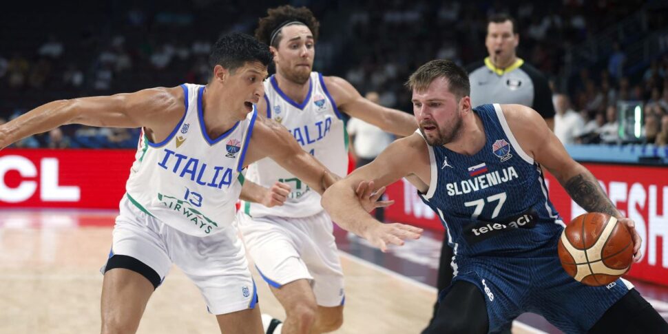 Europei di basket: Doncic è mostruoso (42 punti), all Europei di basket: Doncic è mostruoso (42 punti), all