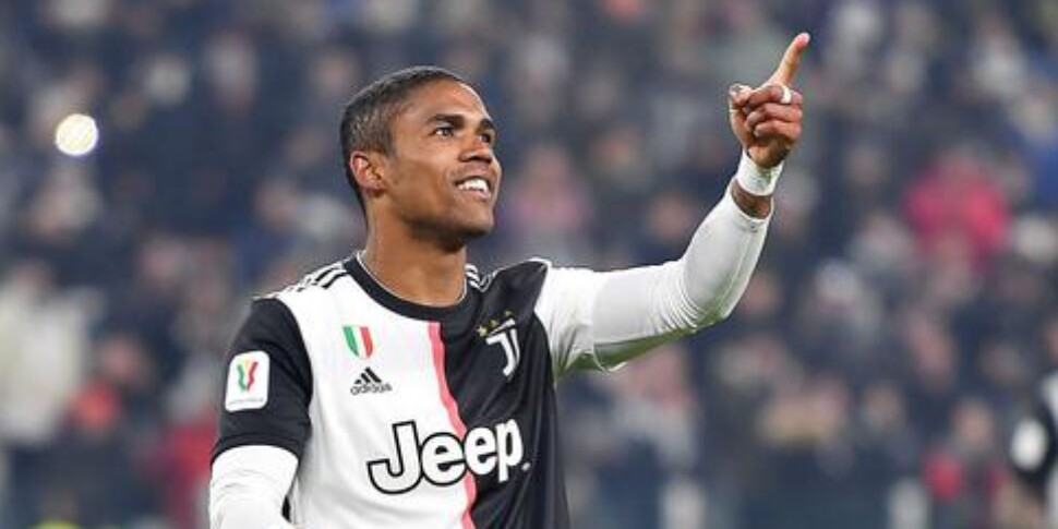 Guai per Douglas Costa, ex calciatore della Juve: il brasiliano arrestato per non aver pagato gli alimenti