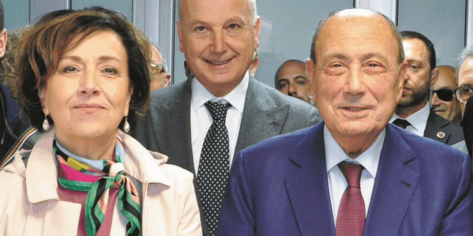 Giro di vite sui medici “gettonisti” in Sicilia. Altolà ai manager della sanità