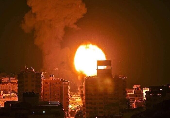 Medio Oriente, Katz: "Gaza sta bruciando. Non torneremo indietro"