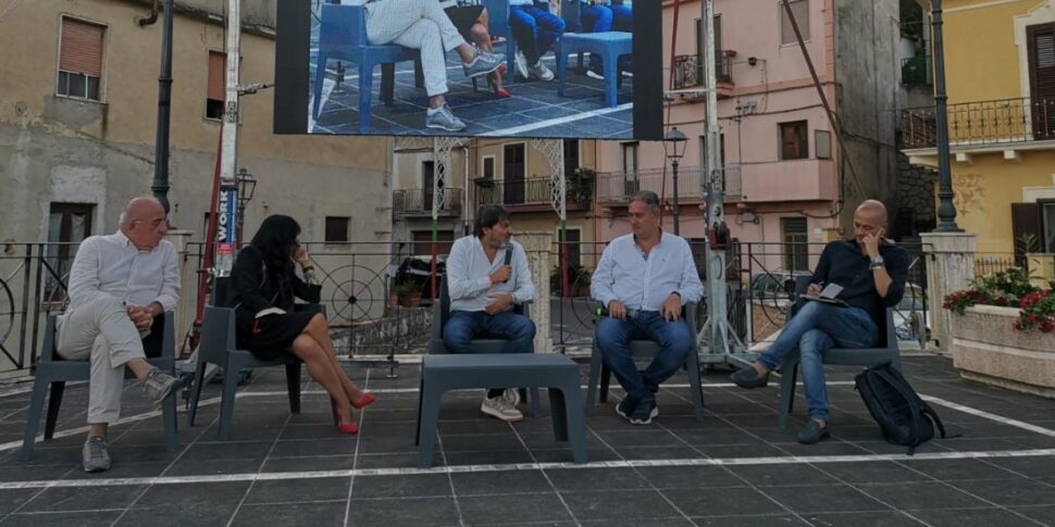 sigfrido ranucci rimango in rai con la7 non c8217232 nessun contratto