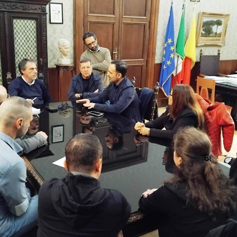 Vertenza Telecontact a Catanzaro, il sindaco Fiorita ha incontrato i sindacati