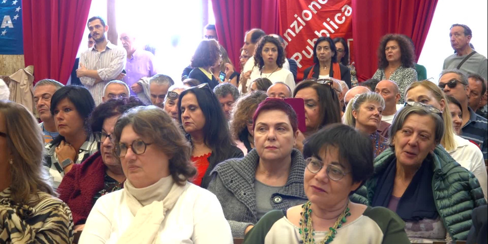 Al comune di Messina è scontro aperto tra amministrazione e lavoratori