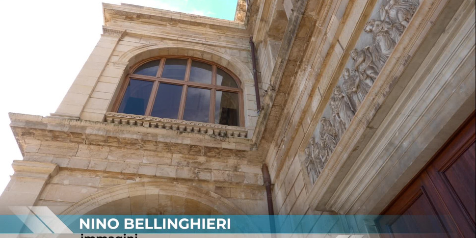 "Il Teatro ritrovato": dopo quasi 100 anni al Vittorio Emanuele ritornano i cancelli