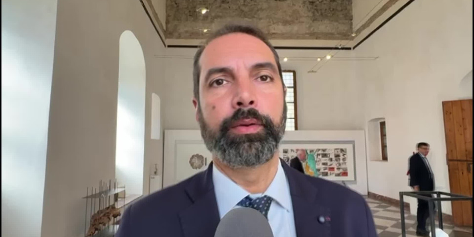 Messina in chiaro scuro, giù lavoro e turismo. Parla Basile