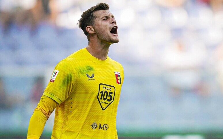 Il secondo portiere dell’Inter Josep Martinez investe un anziano in carrozzina: l’uomo muore sul colpo Il secondo portiere dell’Inter Josep Martinez investe un anziano in carrozzina: l’uomo muore sul colpo