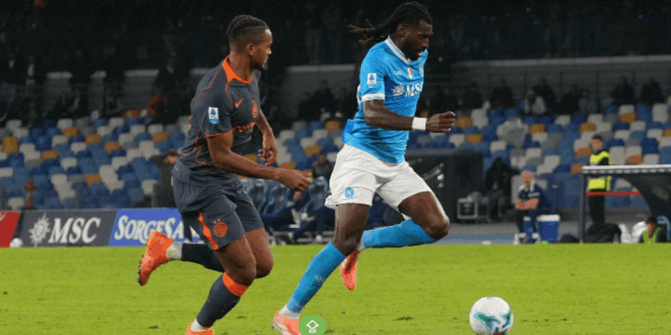 Il Napoli cancella Eindhoven calando un tris all Il Napoli cancella Eindhoven calando un tris all