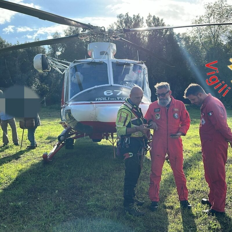 Cittanova, due escursionisti dispersi nel bosco di Zomaro salvati grazie all’elicottero dei Vigili del Fuoco