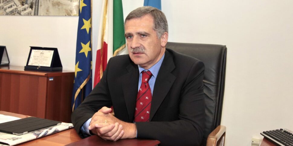 È morto l’ex questore Mario Finocchiaro: guidò anche le sedi di Agrigento, Crotone e Catanzaro
