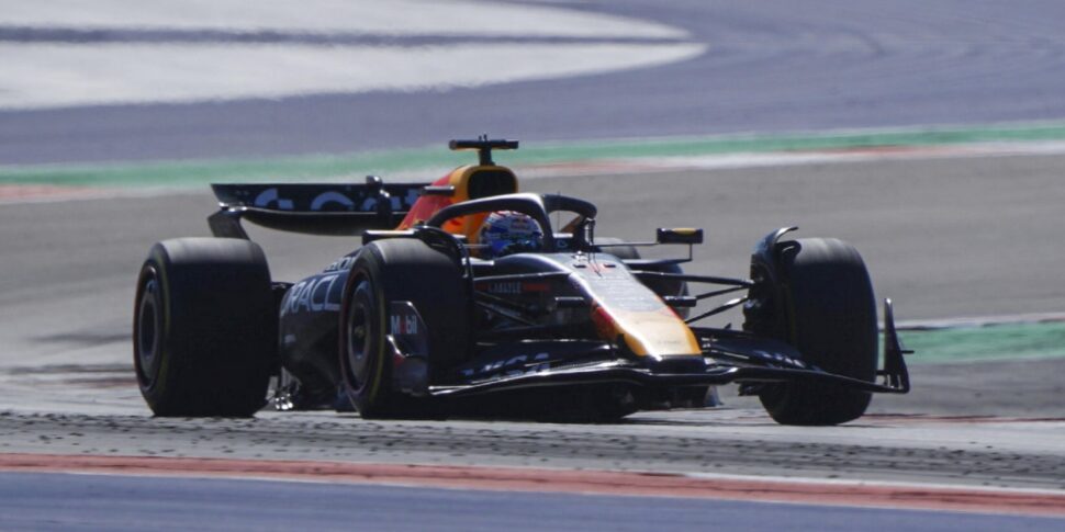 https://assets.gazzettadelsud.it/2025/10/Max-Verstappen-970x485.jpg