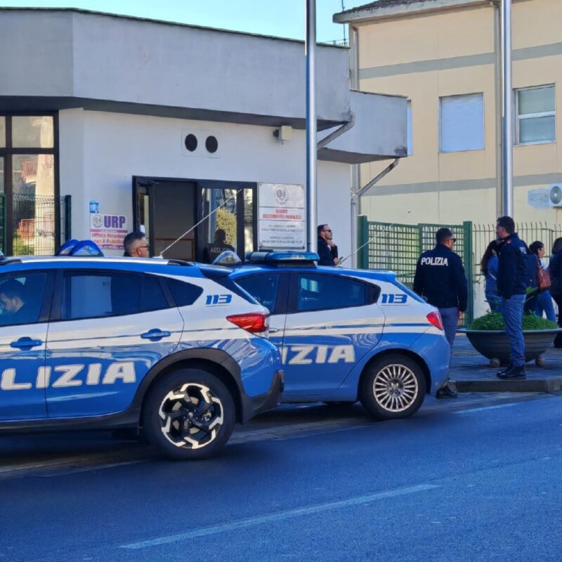 Corigliano Rossano, fermato il responsabile del raid notturno: incastrato da uno smartphone rubato