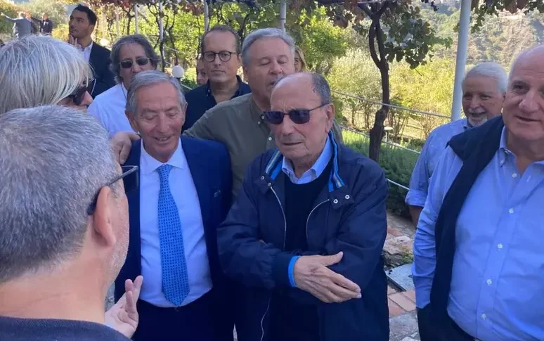 https://assets.gazzettadelsud.it/2025/10/Schifani-a-Galati-Mamertino-774x485.webp