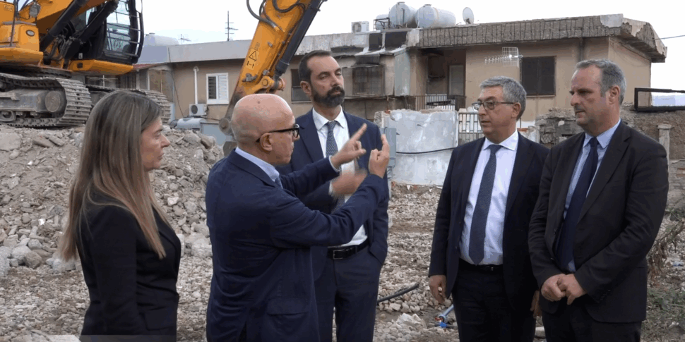 Commissione periferie tra le baracche a Messina, i dubbi delle opposizioni