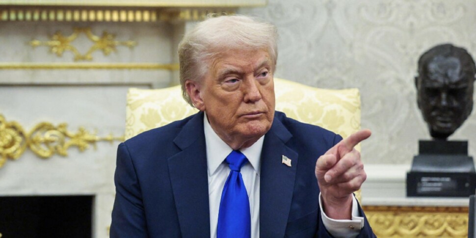 https://assets.gazzettadelsud.it/2025/10/Trump-970x485-1759858225.jpg