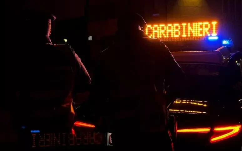 https://assets.gazzettadelsud.it/2025/10/carabinieri-notte-774x485.webp