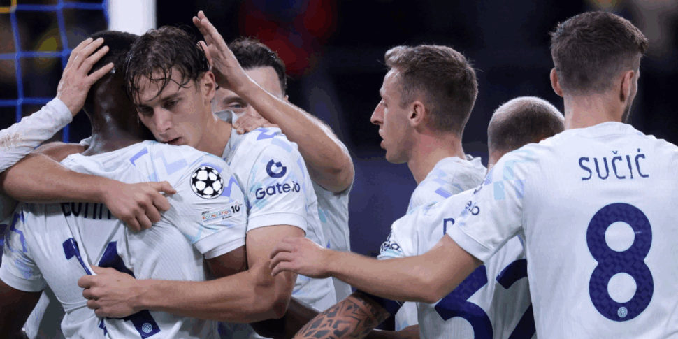 Napoli, che figuraccia in Champions! Il Psv ne fa 6. L Napoli, che figuraccia in Champions! Il Psv ne fa 6. L