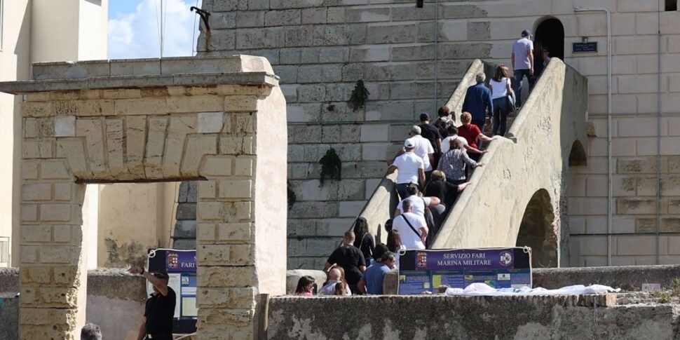 La "Lanterna del Motorsoli", quella meravigliosa terrazza sullo Stretto che illumina le giornate Fai