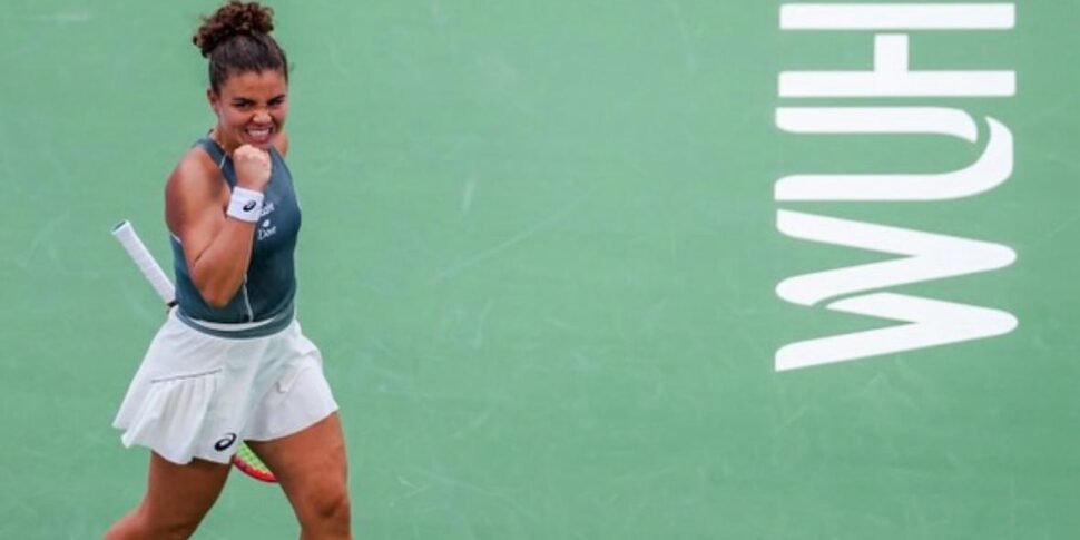 https://assets.gazzettadelsud.it/2025/10/jasmine-paolini-970x485.jpeg
