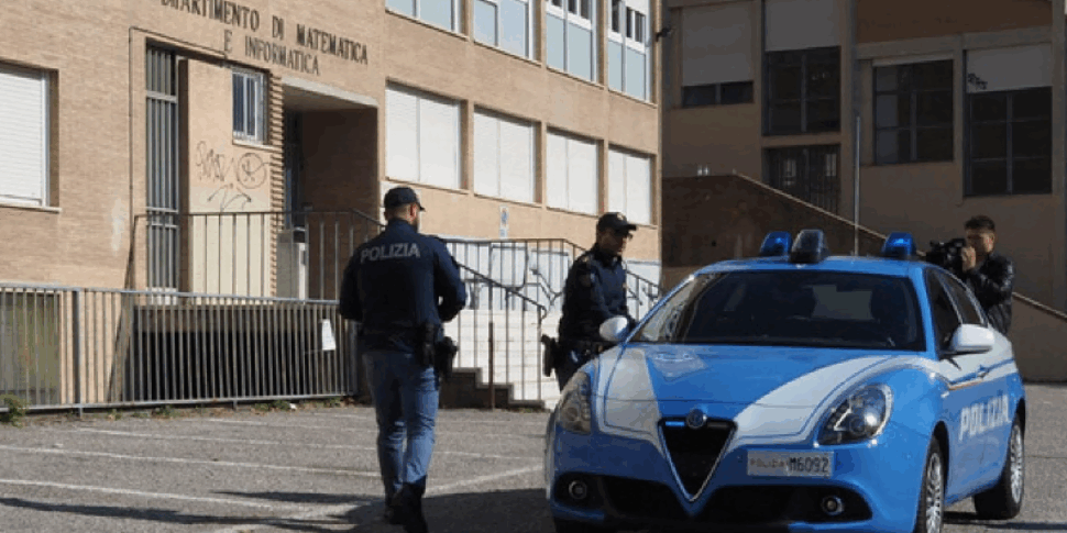 Il 23enne ucciso a Perugia, diversi giovani indagati Il 23enne ucciso a Perugia, diversi giovani indagati