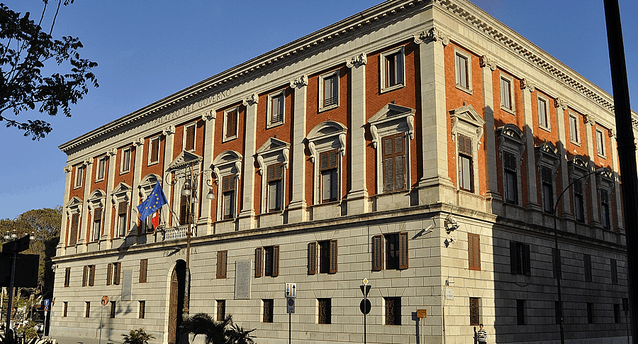 https://assets.gazzettadelsud.it/2025/10/prefettura_di_trapani-900x485.png