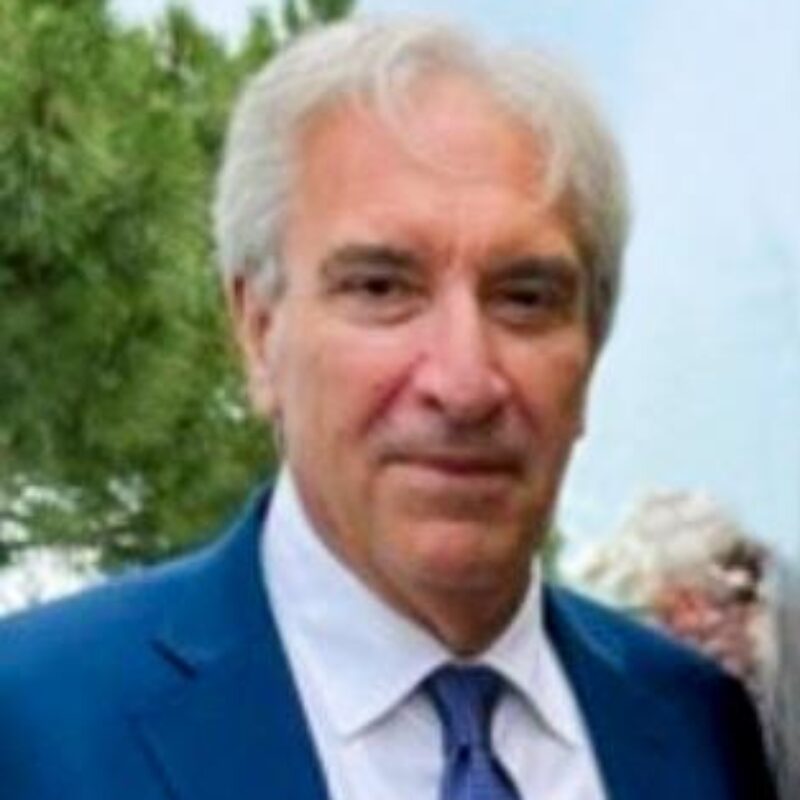 Messina, addio a Riccardo Chirico: i suoi negozi su viale San Martino hanno vestito generazioni di messinesi