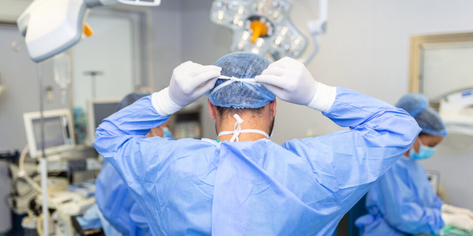 Allarme a Catania: numerosi pazienti operati di cataratta in un centro privato poi ricoverati in ospedali ...