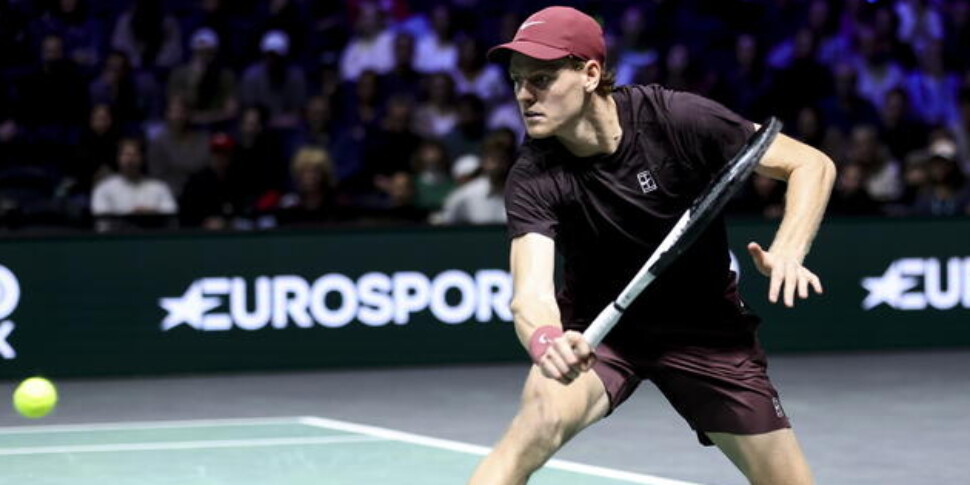 Atp Parigi Bercy, Sinner batte Cerundolo e approda ai quarti: ora sfida contro Shelton Atp Parigi Bercy, Sinner batte Cerundolo e approda ai quarti: ora sfida contro Shelton