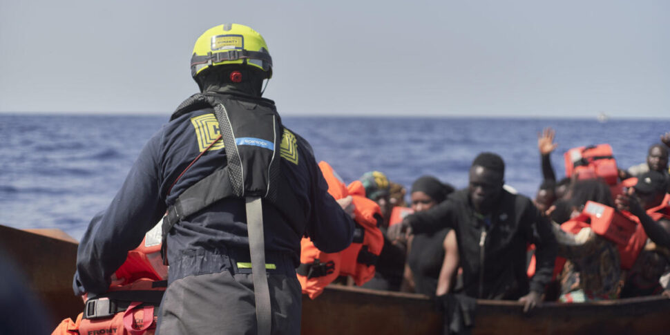 https://assets.gazzettadelsud.it/2025/10/sos-humanity-970x485.jpg