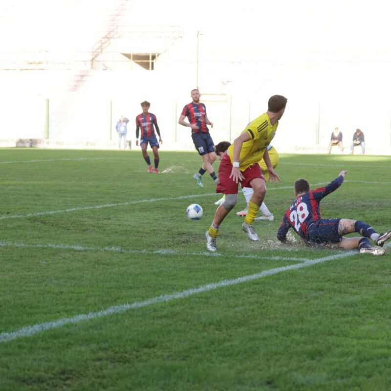 Messina e Vibonese finisce in parità: Lagzir risponde a Saverino