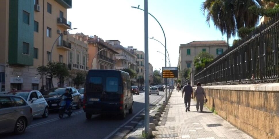 Messina, quella pista ciclabile in via Cesare Battisti che divide ancora