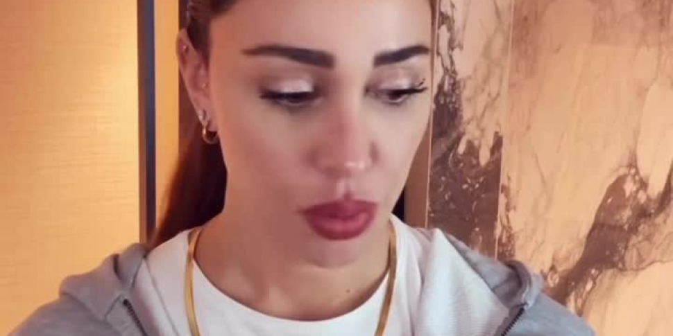 bel233n rodr237guez alterata durante un intervista a vanity chiarisce attacco di panico calmanti e tanta paura da Feedpress.me bel233n rodr237guez alterata durante un intervista a vanity chiarisce attacco di panico calmanti e tanta paura