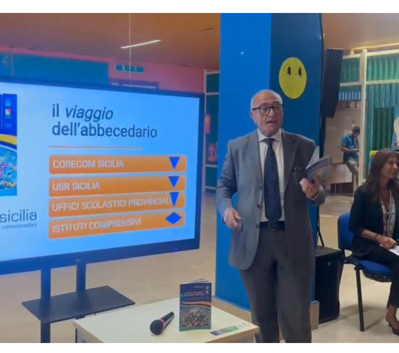 Il mondo del web dalla A alla Z: dopo il Patentino Digitale arriva l'Abbecedario della Media Education del Corecom Sicilia per le scuole