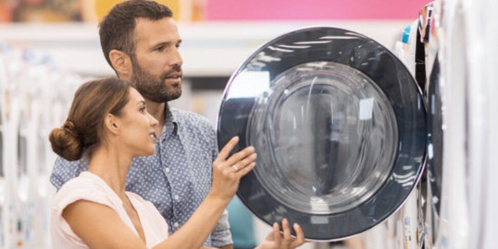 A novembre il bonus elettrodomestici, contributo fino a 200 euro: ecco come richiederlo e a chi spetta A novembre il bonus elettrodomestici, contributo fino a 200 euro: ecco come richiederlo e a chi spetta