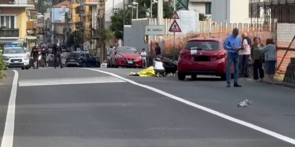 https://assets.gazzettadelsud.it/2025/11/Incidente-mortale-Aci-Castello-970x485-1-970x485-1761993201.jpg