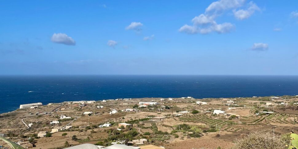 https://assets.gazzettadelsud.it/2025/11/Pantelleria-970x485.jpg