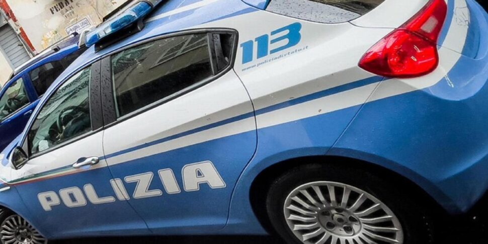 https://assets.gazzettadelsud.it/2025/11/Polizia-970x485.jpg