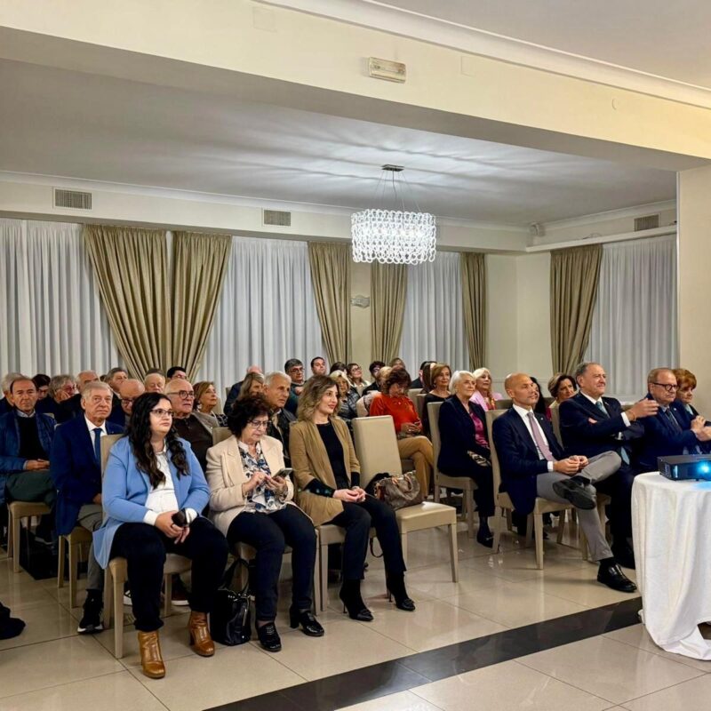 “Dalla Terra alla Tavola”: il Rotary Presila Cosenza Est riflette su nutrizione e innovazione