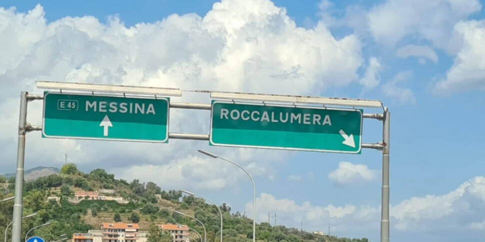 A18 Messina–Catania, rimandata la chiusura dello svincolo di Roccalumera per lavori A18 Messina–Catania, rimandata la chiusura dello svincolo di Roccalumera per lavori