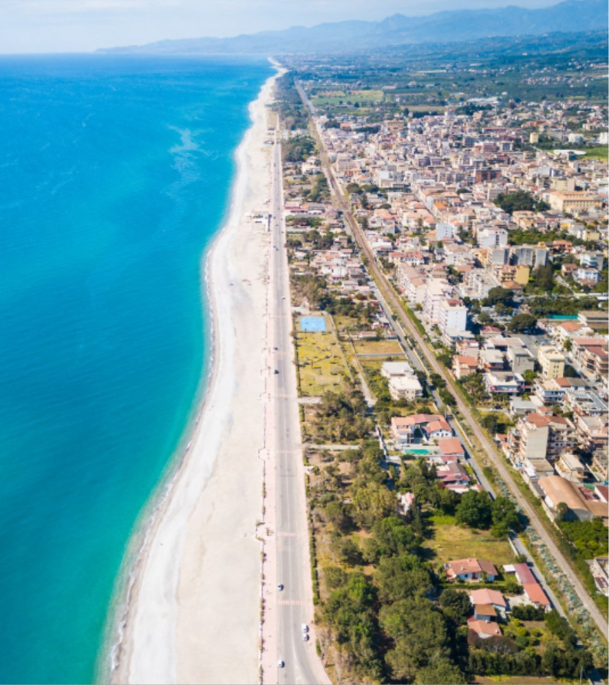 Bandiere Blu, la Calabria cresce e arriva a quota 27: l'elenco delle località provincia per provincia